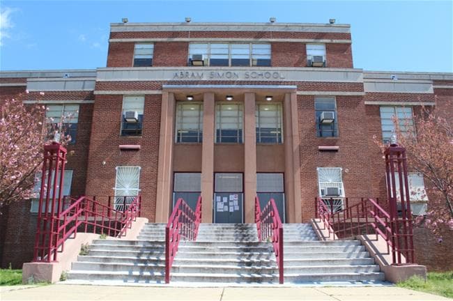 Simon Elementary School photo 2